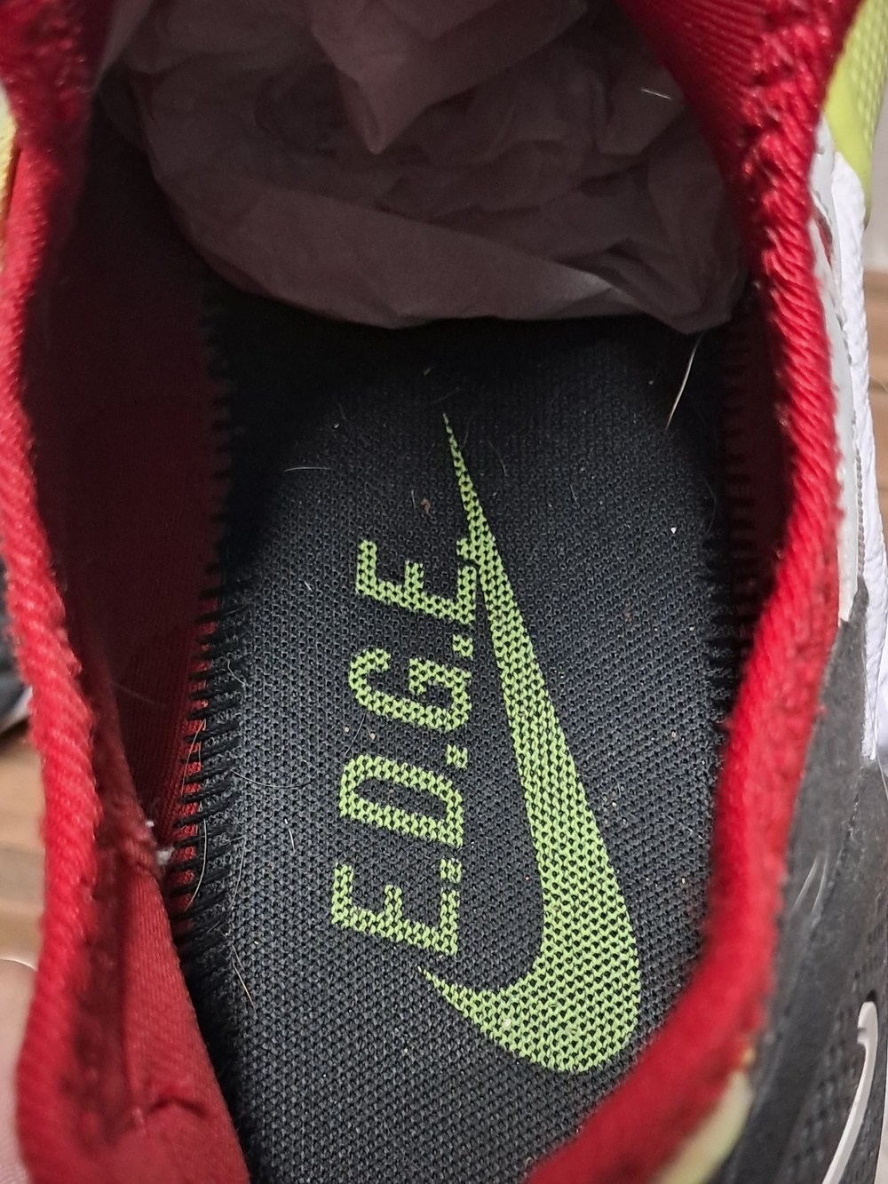 Nike Huarache E.D.G.E. TXT Athletic "Red, White, Volt" Sneakers Size 9 - Picture 7 of 8